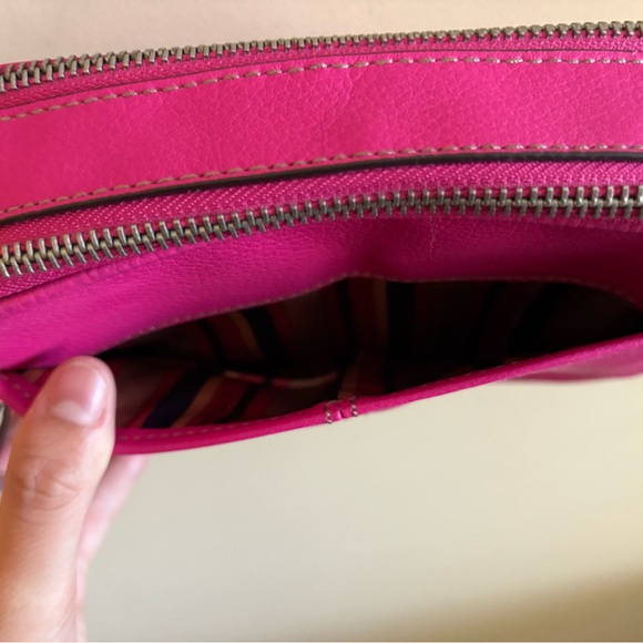 Tignanello Vibrant Pink Crossbody Bag - Picture 7 of 11